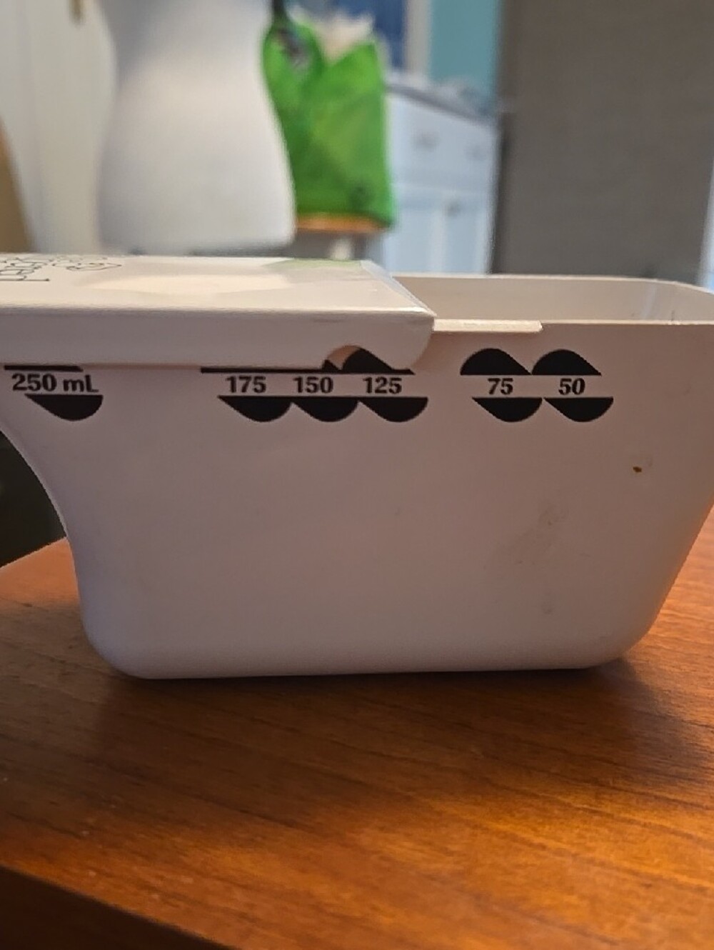 Pampered Chef Dry Ingredients Measuring Cup - Picture 4 of 4